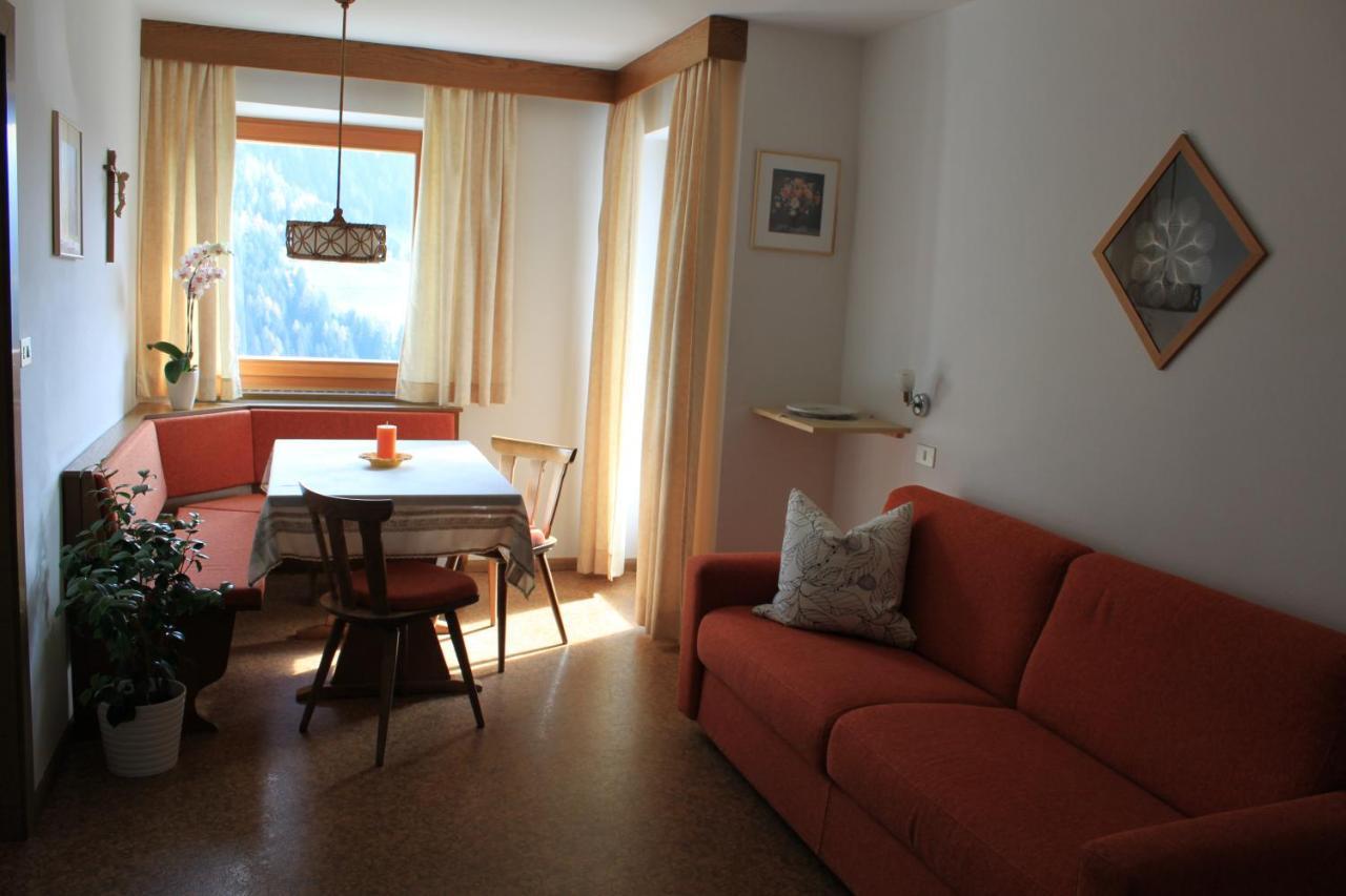 Haus Tasser San Lorenzo di Sebato Exteriör bild